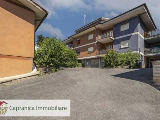 Appartamento in vendita a Capranica, Lazio