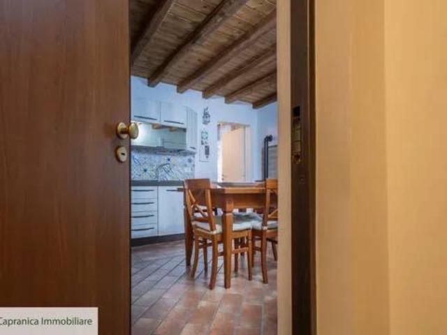 Appartamento in vendita a Capranica, Lazio