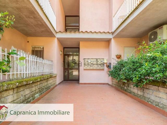 Appartamento in vendita a Capranica, Lazio