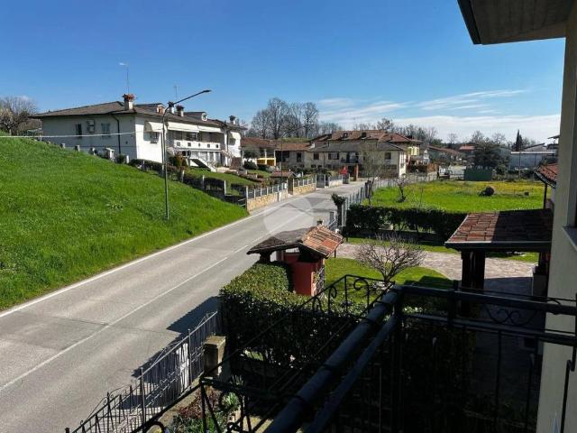 Appartamento in vendita a Capriano del Colle, Brescia