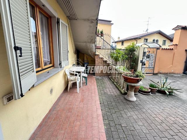 Appartamento in vendita a Capriate, Capriate San Gervasio