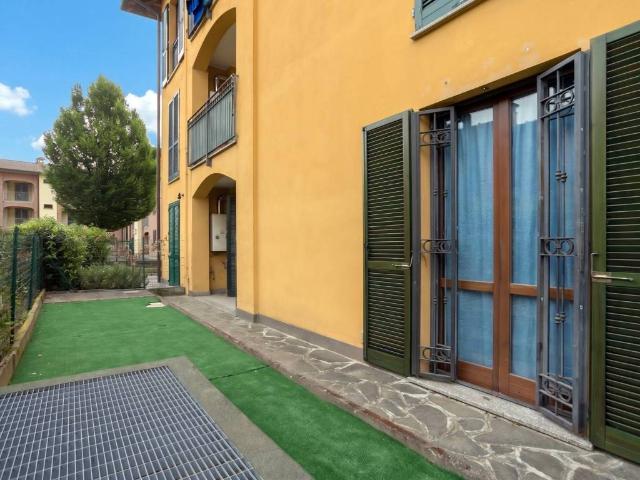 Appartamento in vendita a Capriate San Gervasio, Lombardia