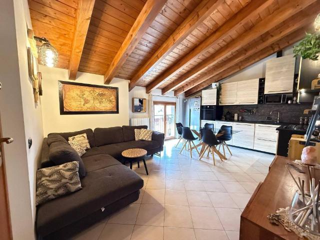 Appartamento in vendita a Capriate San Gervasio, Lombardia