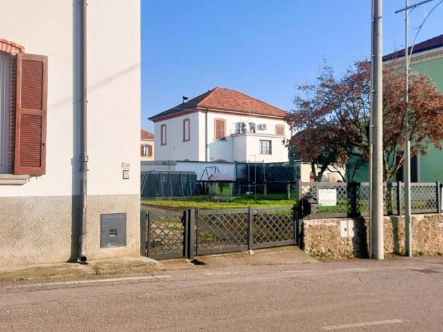 Villa Indipendente in vendita a Capriate San Gervasio, Lombardia