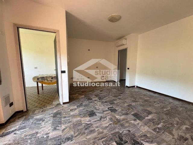 Appartamento in vendita a Caprino Bergamasco, Lombardia