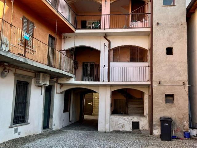 Appartamento in vendita a Caprino Bergamasco, Lombardia