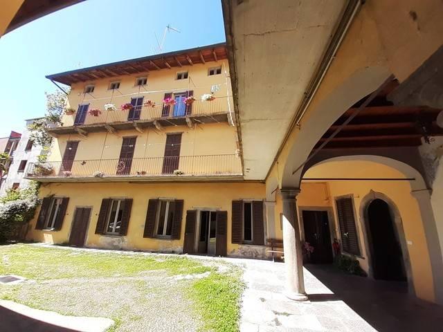 Appartamento in vendita a Caprino Bergamasco, Lombardia