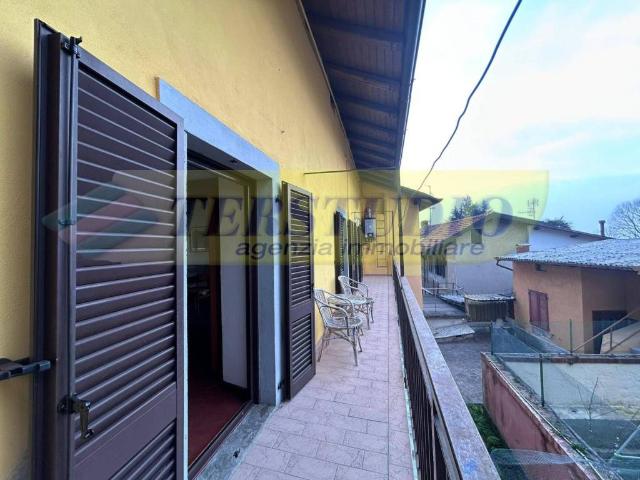 Appartamento in vendita a Caprino Bergamasco, Lombardia