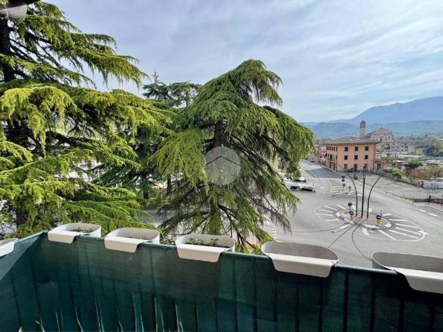 Appartamento in vendita a Rubiana, Caprino Veronese