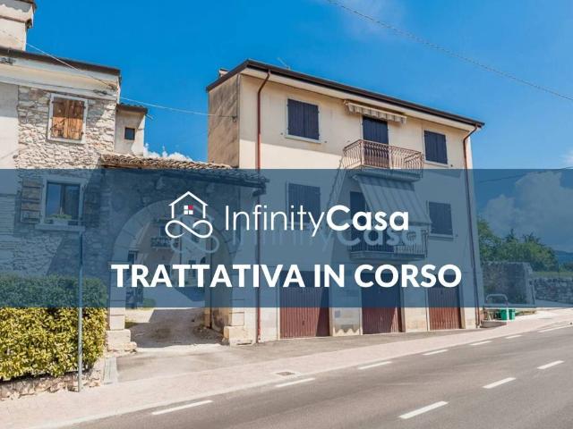 Appartamento in vendita a Rubiana, Caprino Veronese