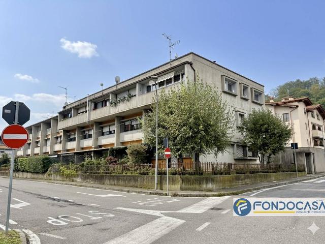 Appartamento in vendita a Pirlotti, Capriolo