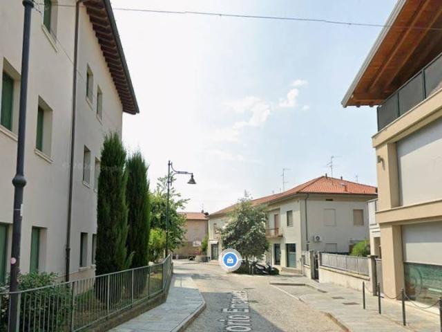 Appartamento in vendita a Pirlotti, Capriolo