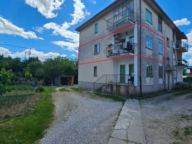 Appartamento in vendita a Capriva Del Friuli, Friuli-Venezia Giulia