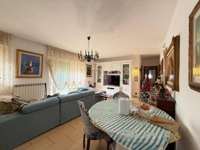 Appartamento in vendita a Puglia, Bari