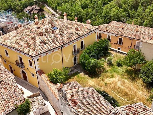 Appartamento in vendita a Carapelle Calvisio, Abruzzo
