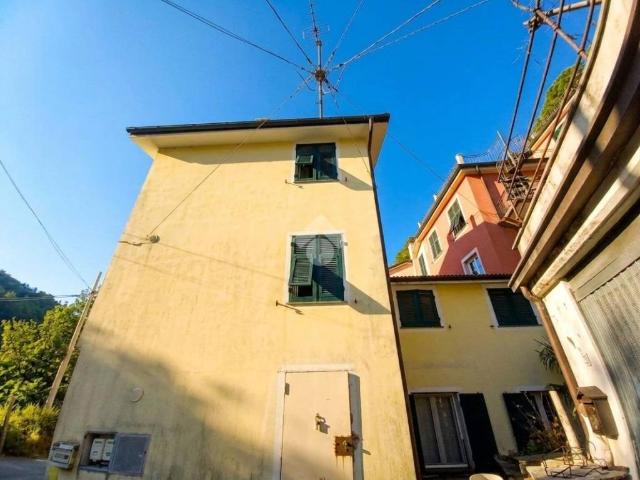 Appartamento in vendita a Carasco, Liguria
