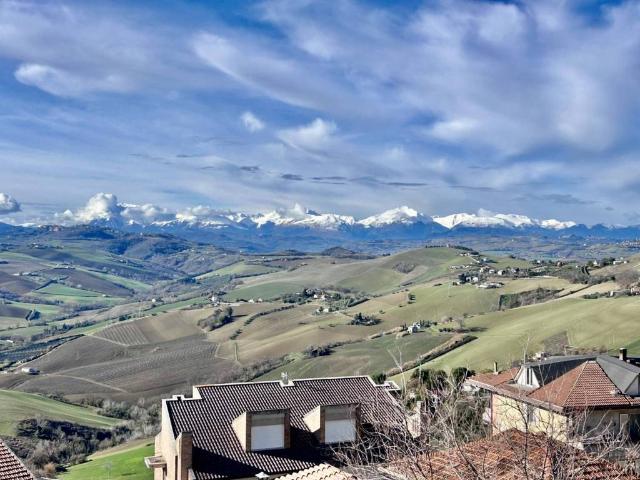 Appartamento in vendita a Marche, Ascoli Piceno