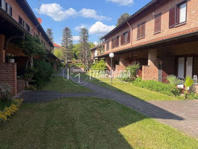 Appartamento in vendita a Realdino, Carate Brianza