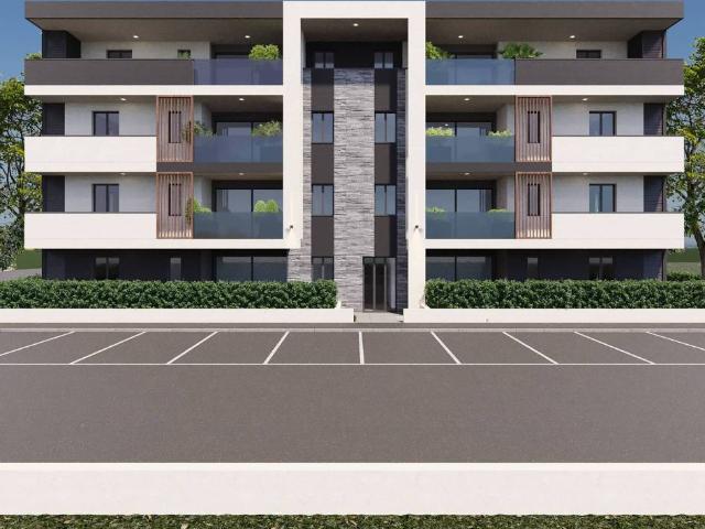 Appartamento in vendita a Carate Brianza, Lombardia