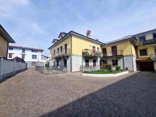 Appartamento in vendita a Caravaggio, Lombardia