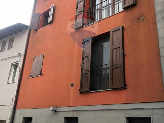 Appartamento in vendita a Caravaggio, Lombardia