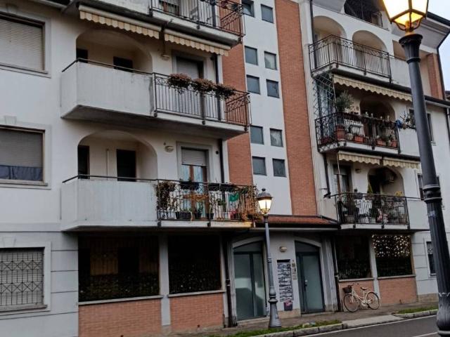 Appartamento in vendita a Caravaggio, Lombardia