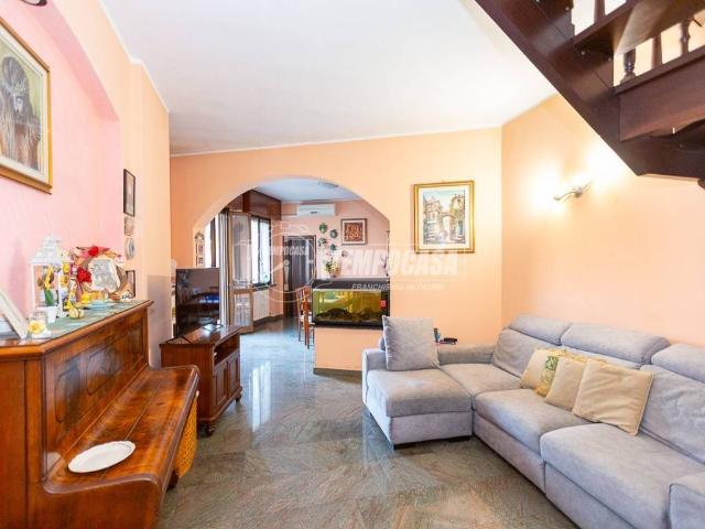 Appartamento in vendita a Caravaggio, Lombardia