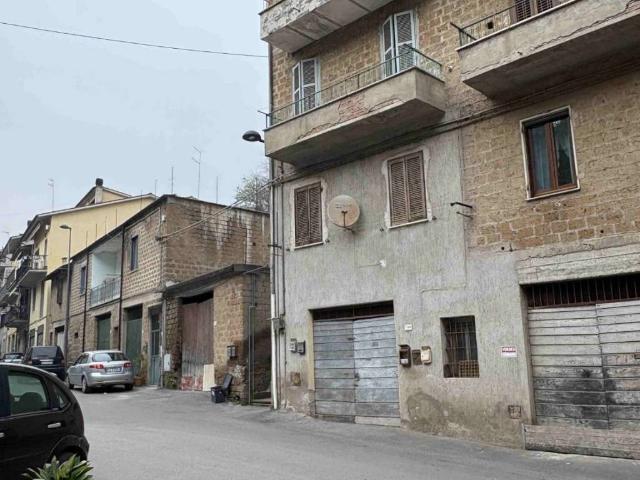 Appartamento in vendita a Carbognano, Viterbo