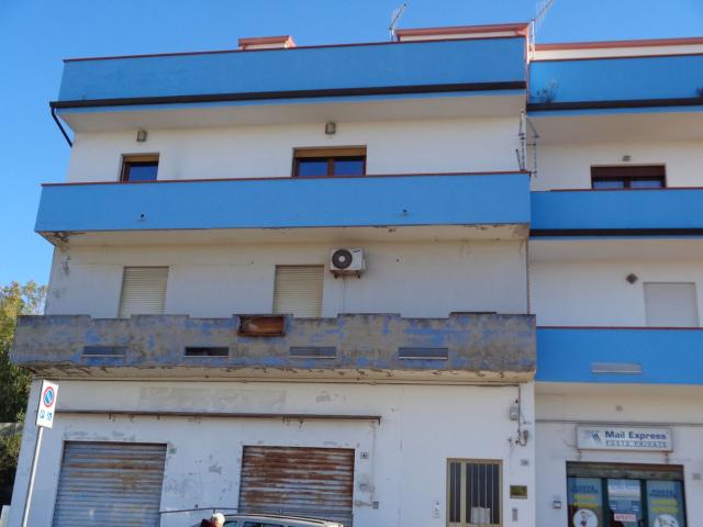 Appartamento in vendita a Rosmarino, Carbonia