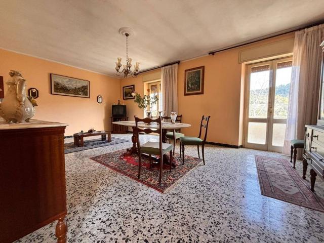 Appartamento in vendita a Rosmarino, Carbonia