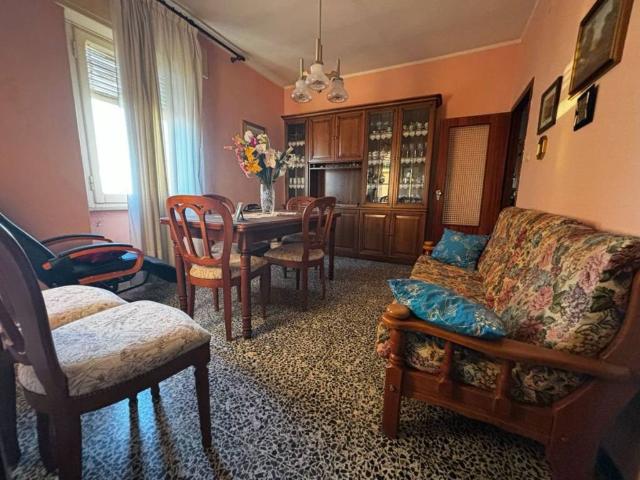 Appartamento in vendita a Rosmarino, Carbonia