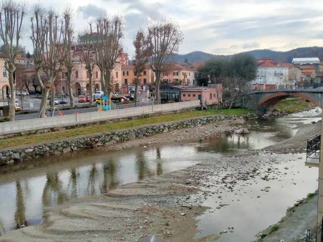 Appartamento in vendita a Carcare, Liguria