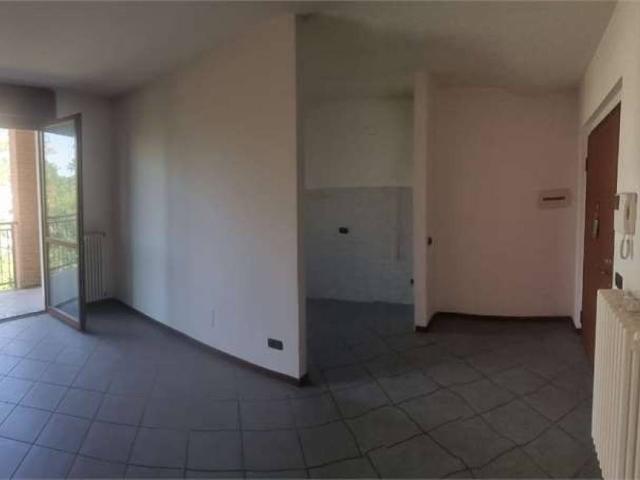 Appartamento in vendita a Cardano Al Campo, Lombardia