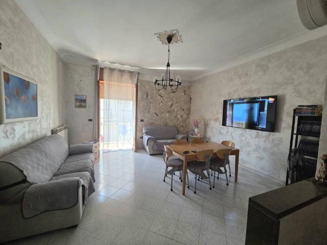 Appartamento in vendita a Cardito, Campania