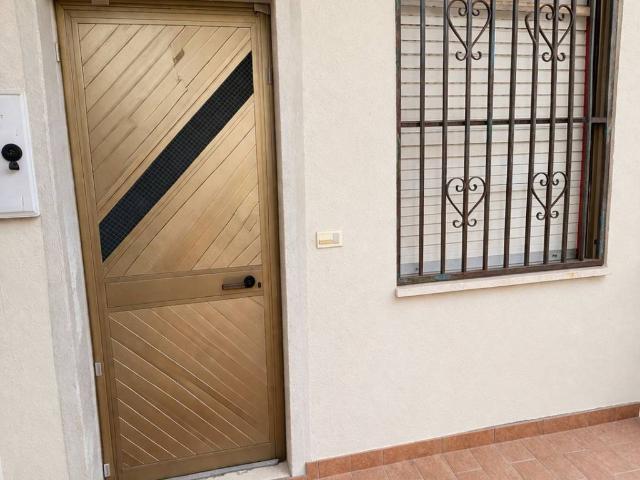 Appartamento in vendita a Calabria, Reggio Calabria