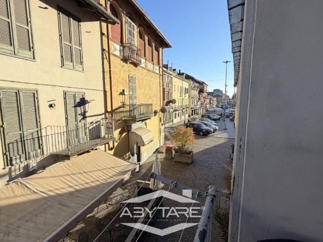 Appartamento in vendita a Carignano, Torino