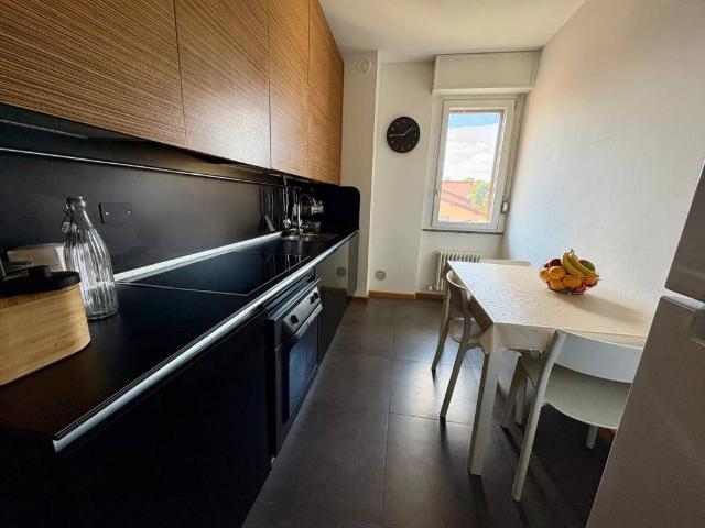 Appartamento in vendita a Carimate, Lombardia