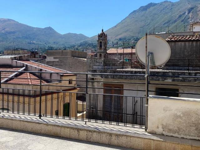Appartamento in vendita a Carini, Palermo