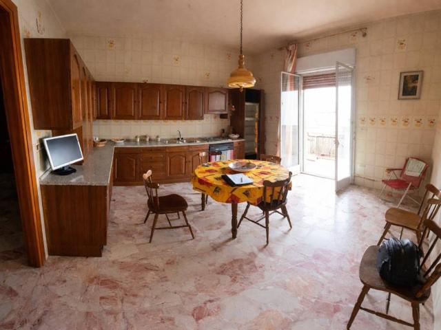 Appartamento in vendita a Carini, Sicilia