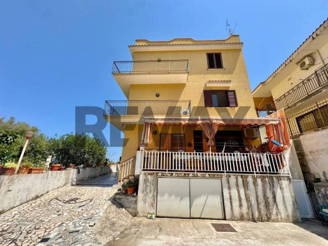 Appartamento in vendita a Carini, Sicilia