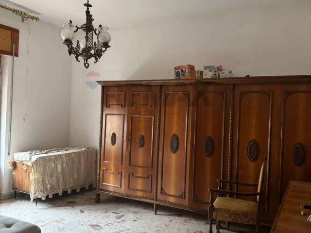Appartamento in vendita a Carinola, Campania