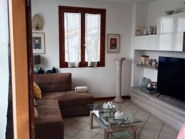 Appartamento in vendita a Carmignano, Seano