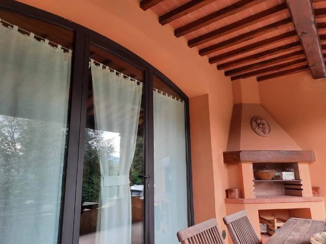 Appartamento in vendita a La Serra, Carmignano