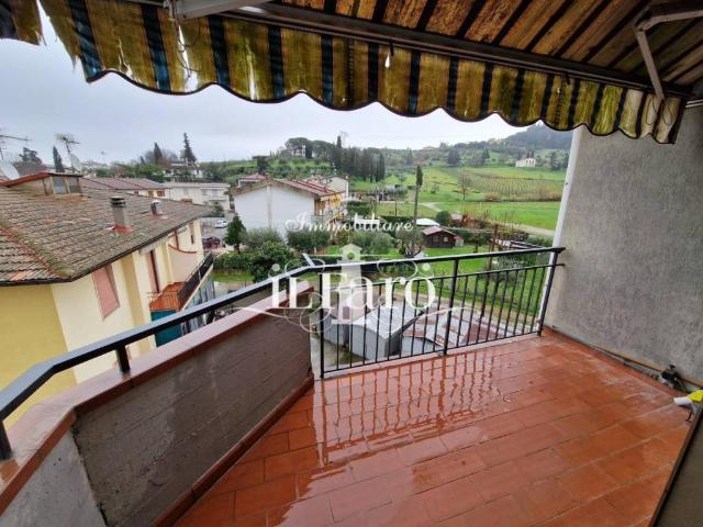 Appartamento in vendita a Carmignano, Seano