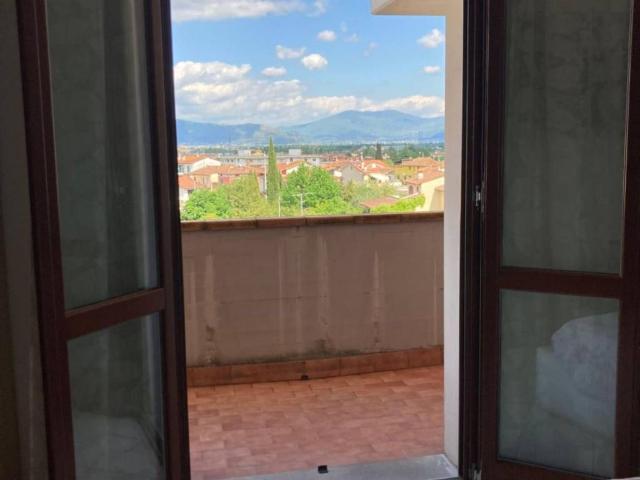 Appartamento in vendita a Carmignano, Toscana