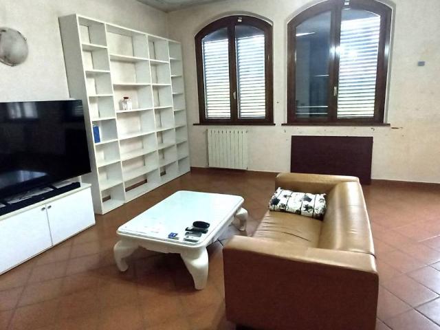 Appartamento in vendita a Carmignano, Toscana