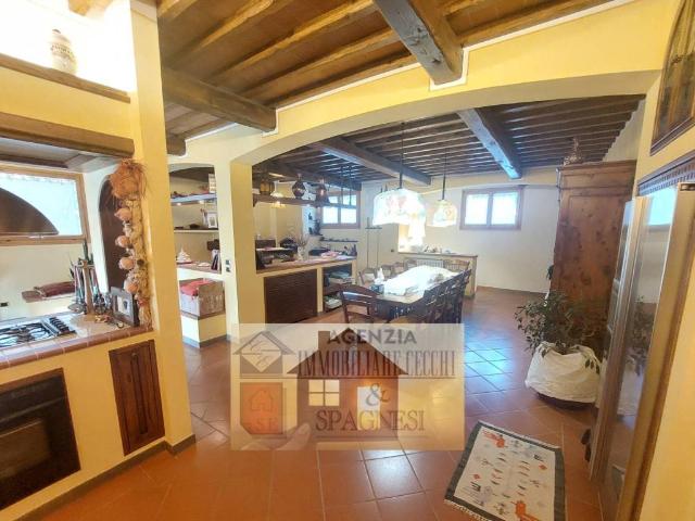 Appartamento in vendita a La Serra, Carmignano