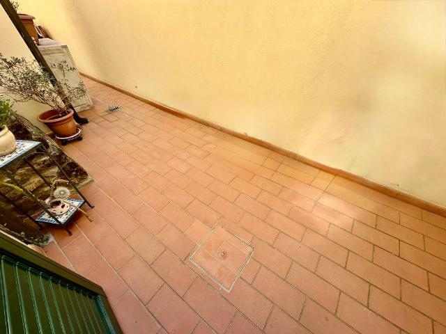 Appartamento in vendita a Carmignano, Toscana