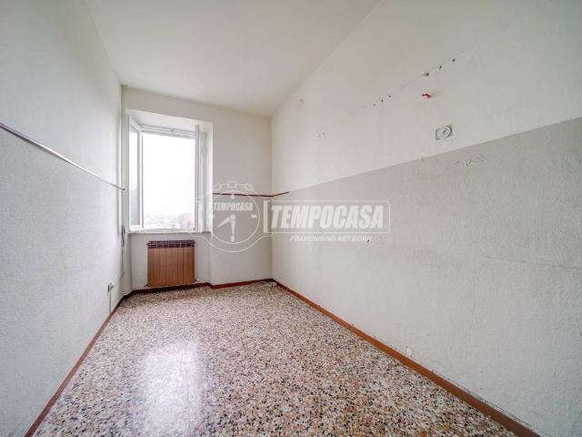 Appartamento in vendita a Carnago, Lombardia