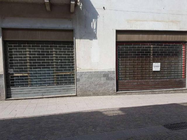 Appartamento in vendita a Carnago, Lombardia